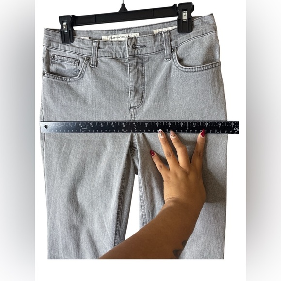 Jones New York Women's Straight Leg Jeans in Gray - Picture 3 of 8